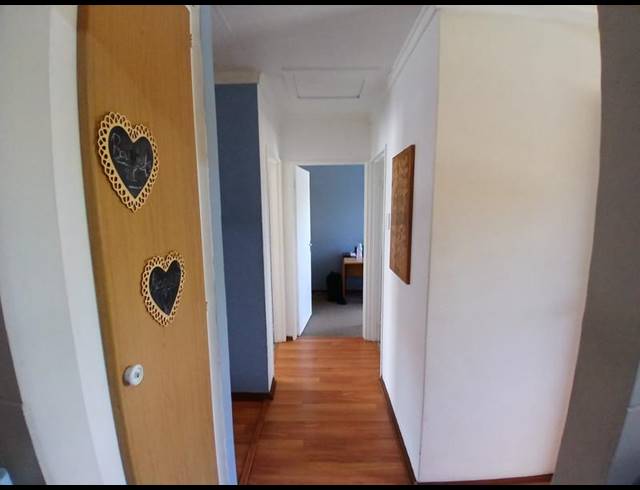 2 BEDROOM APARTMENT FOR SALE IN LANGENHOVENPARK